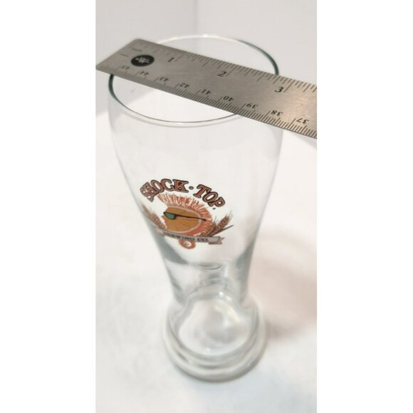 Shock Top Brewing Company Pilsner Glasses 16 Oz Set Of 2 Different Logos - Picture 8 of 9